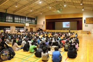 [現地レポート] 震災の経験を次世代に　南三陸町の復興応援隊員、仙台の小学校で授業