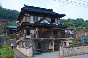 気仙沼市唐桑の民宿「つなかん」