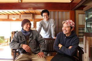 左から島田さん、亀山さん、魚谷さん