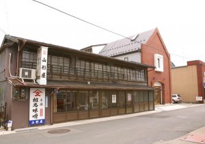 福島県の醤油醸造「山形屋商店」が全国醤油品評会で３度目の農林水産大臣賞を受賞